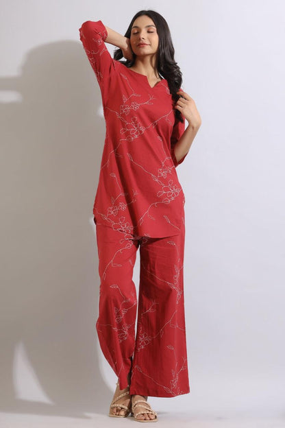 Solid Red Color Co-ord Set Kurti With Floral Print On Top And Bottom, With Slit Neck Styling