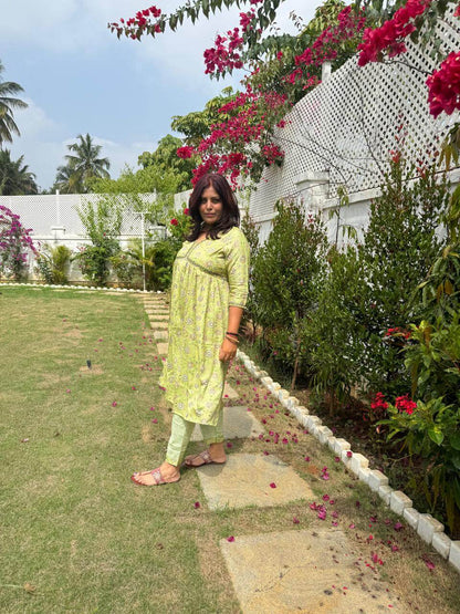 PISTA GREEN FLORAL PRINT KURTA SET WITH EMBROIDERY