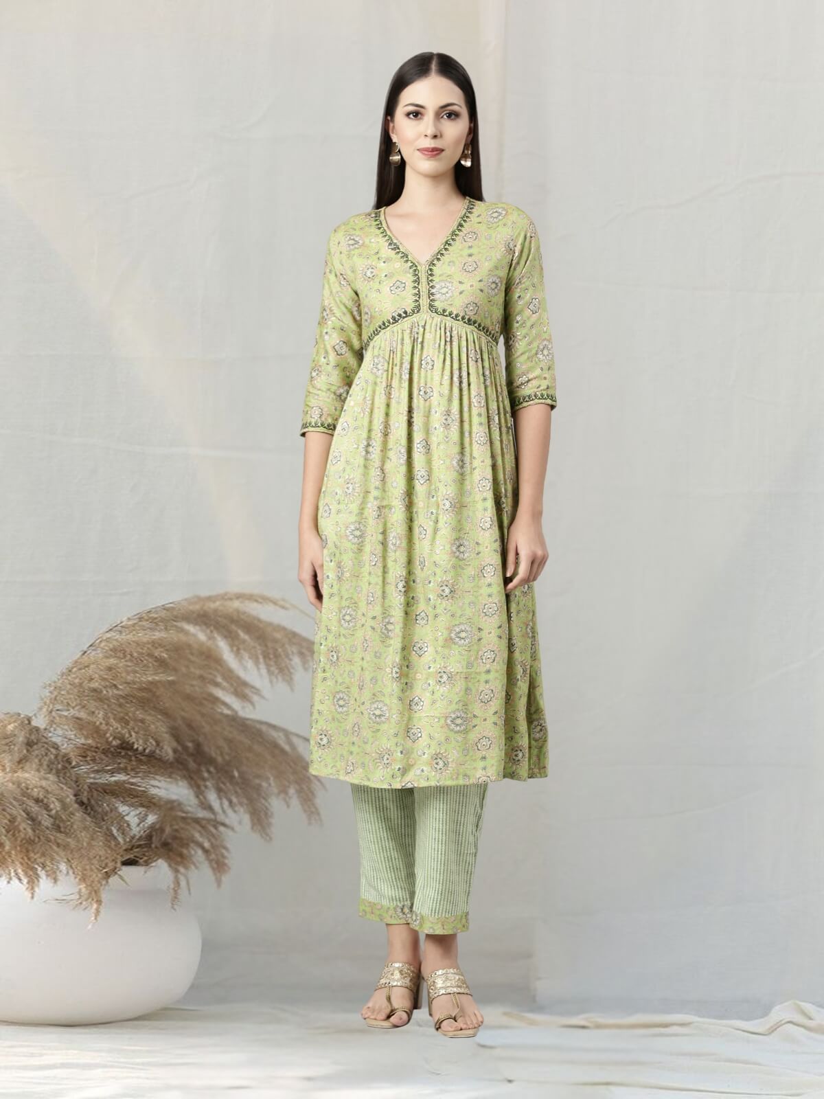 Pista Green Floral Print Kurta Set With Embroidery