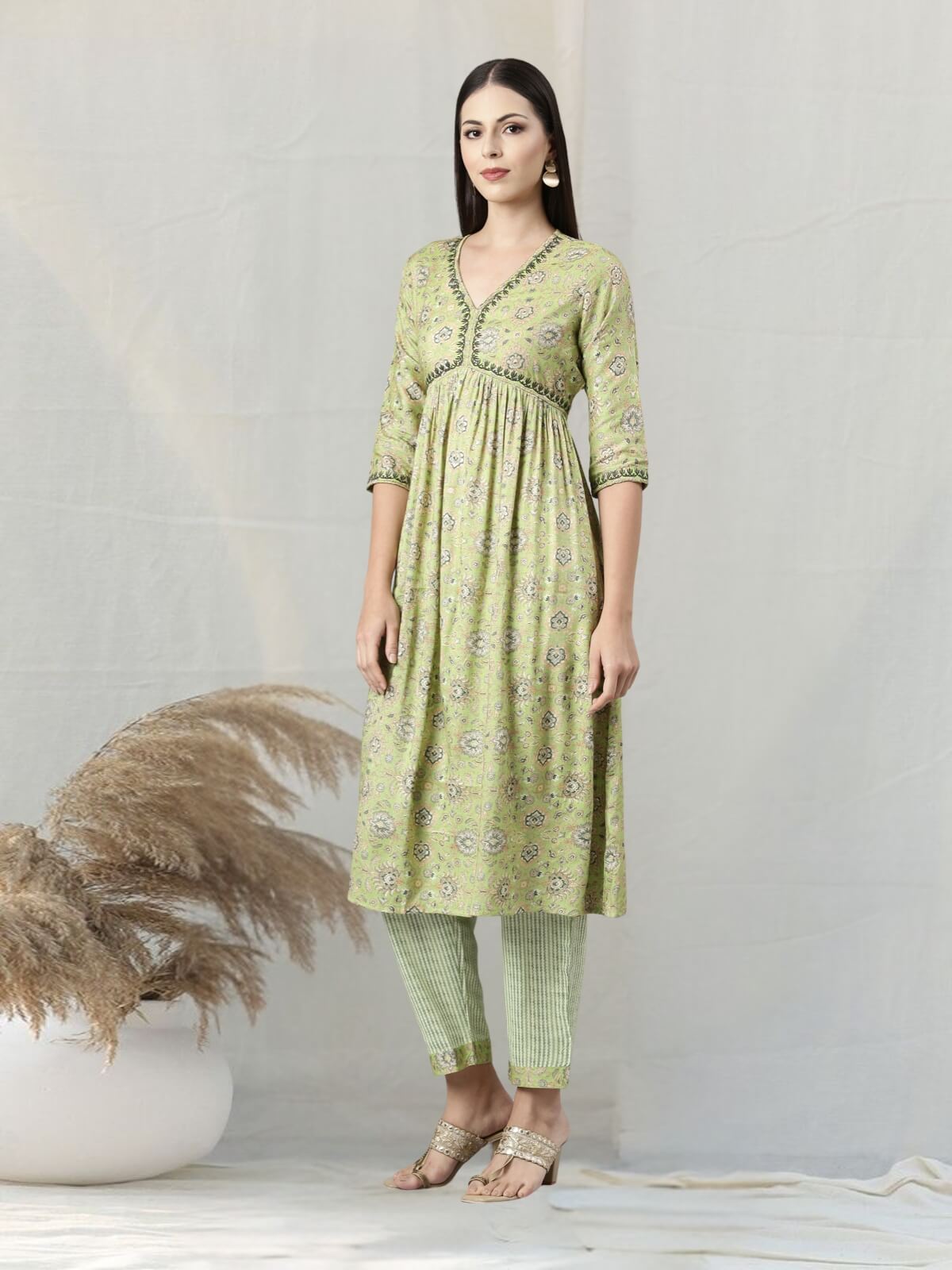 Pista Green Floral Print Kurta Set With Embroidery