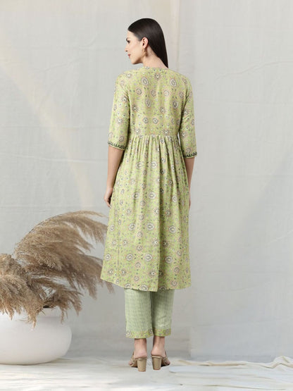 Pista Green Floral Print Kurta Set With Embroidery