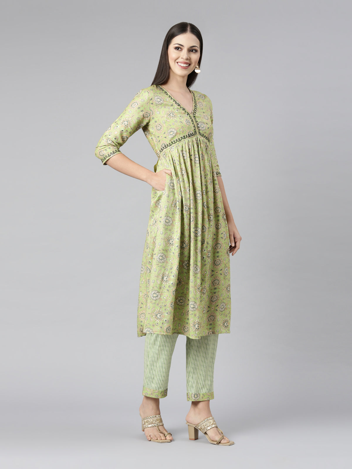 PISTA GREEN FLORAL PRINT KURTA SET WITH EMBROIDERY