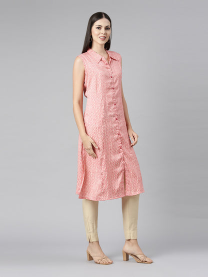 Sleeveless Pastel Pink Kurta with Long Pointed Collar & False Button